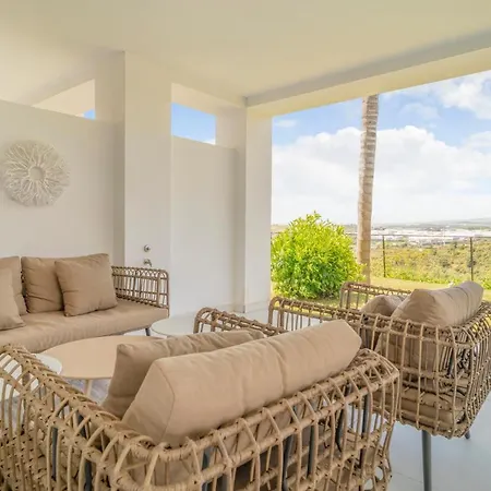 Amazing In With 2 Bedrooms, Wifi And Outdoor Swimming Pool * Эстепона